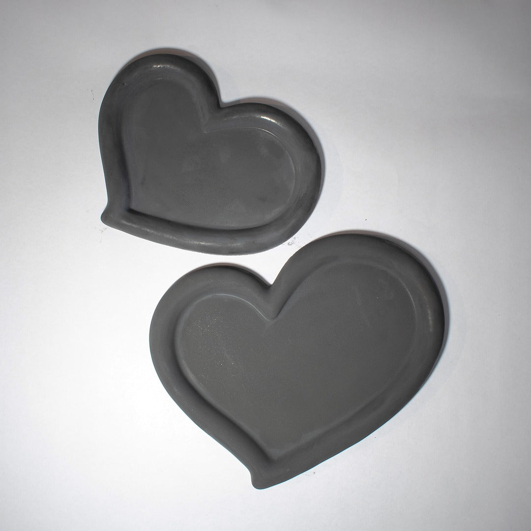 Cherish Tray Set of 2 heart shaped tray