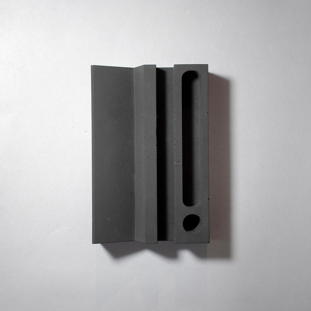 Forma desk organizer