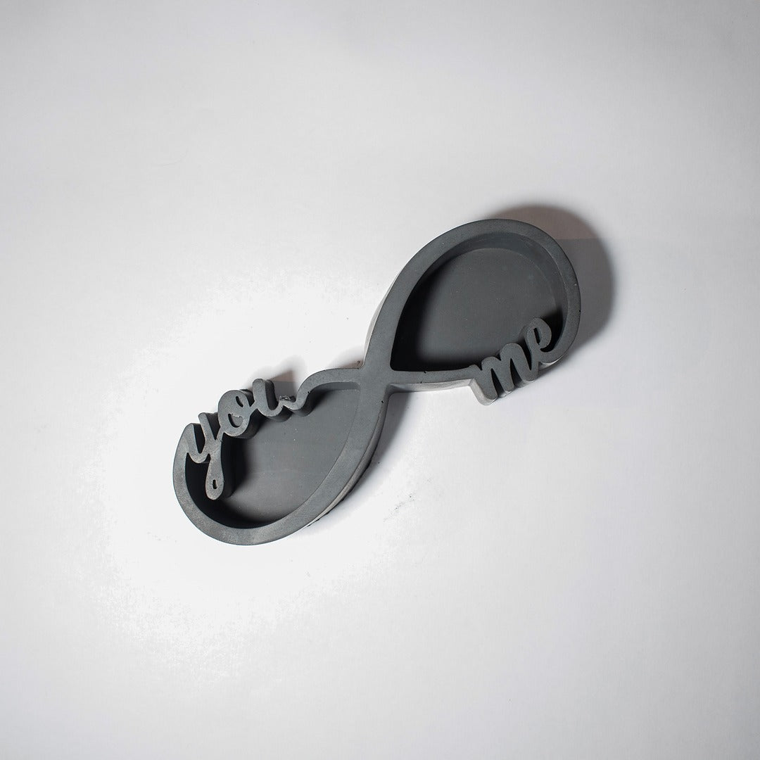 Looped Tray