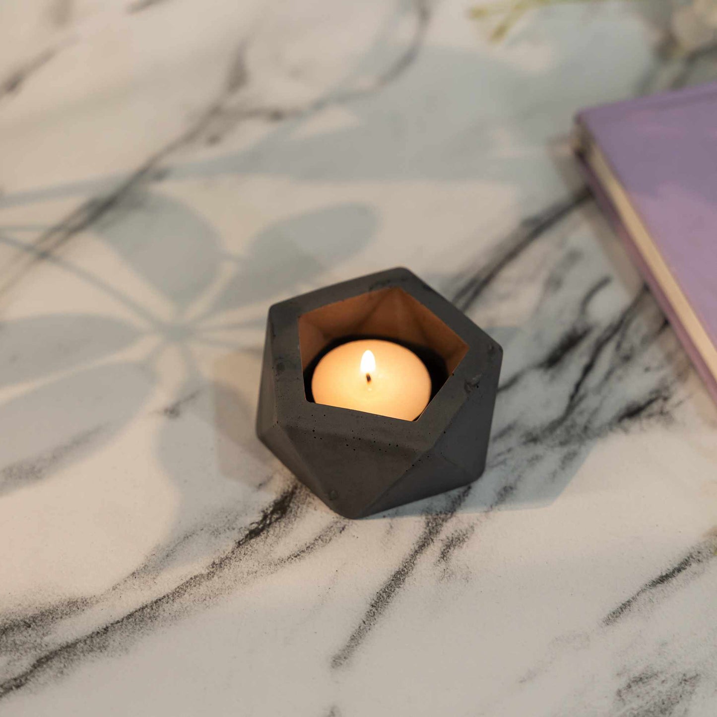 GeoGlow- Dark Concrete
