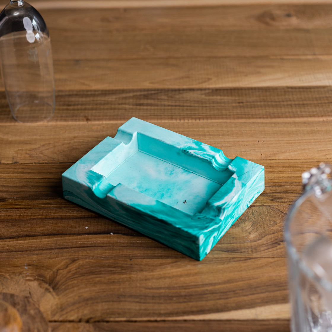 Rectashtray Mint Marble- Sleek and contemporary design Ashtray