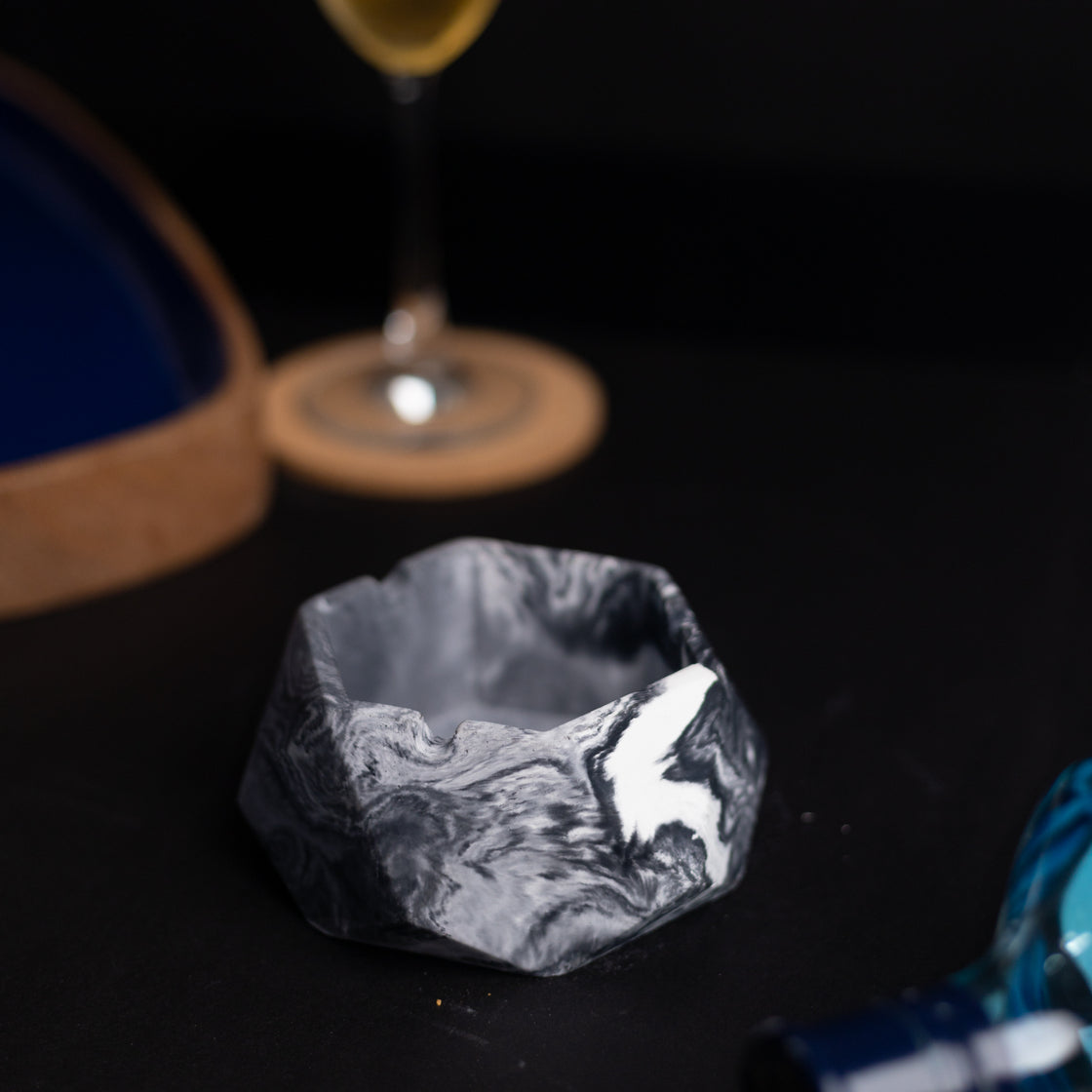 Hextray 2.0 Nero Marble - Geometric Pattern Hexagonal Ashtray