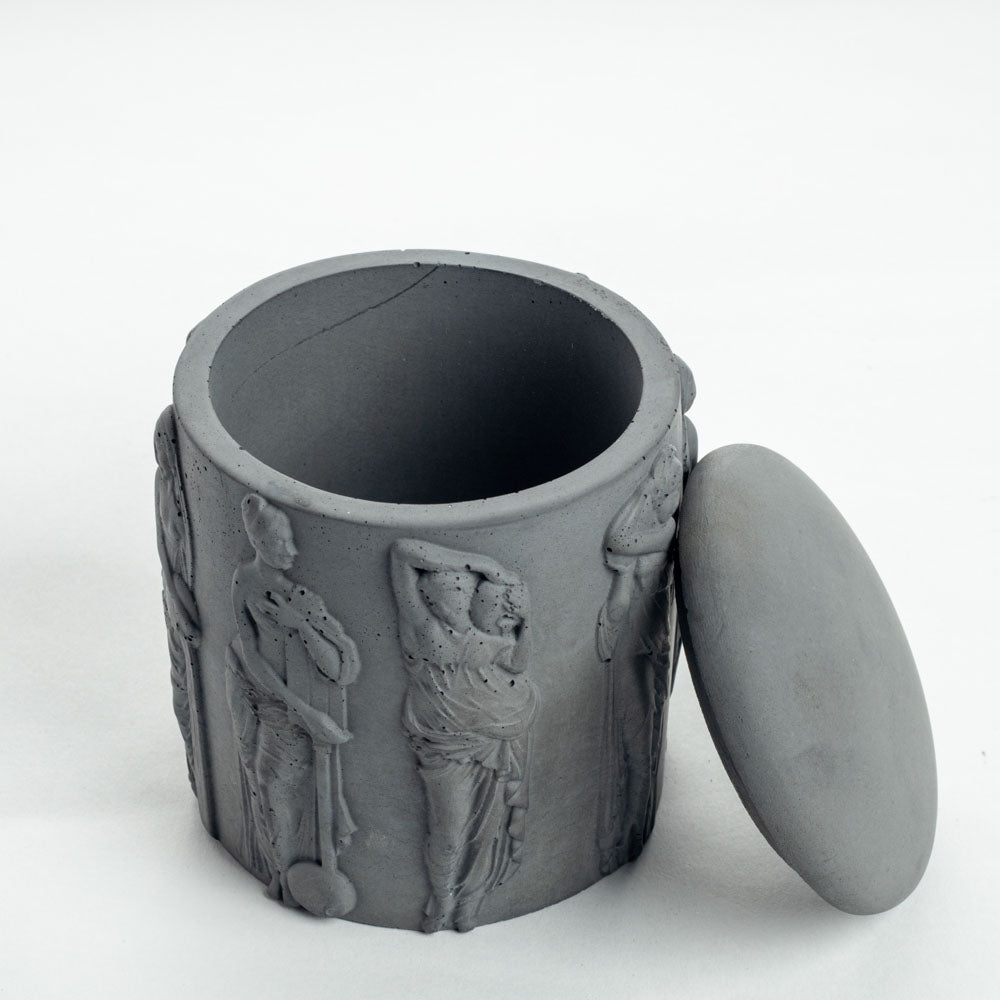 Fellah Concrete FirePit with a Lid