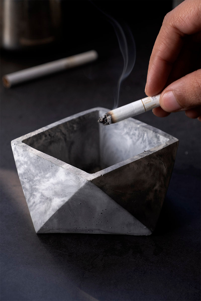 Trisq Ashtray