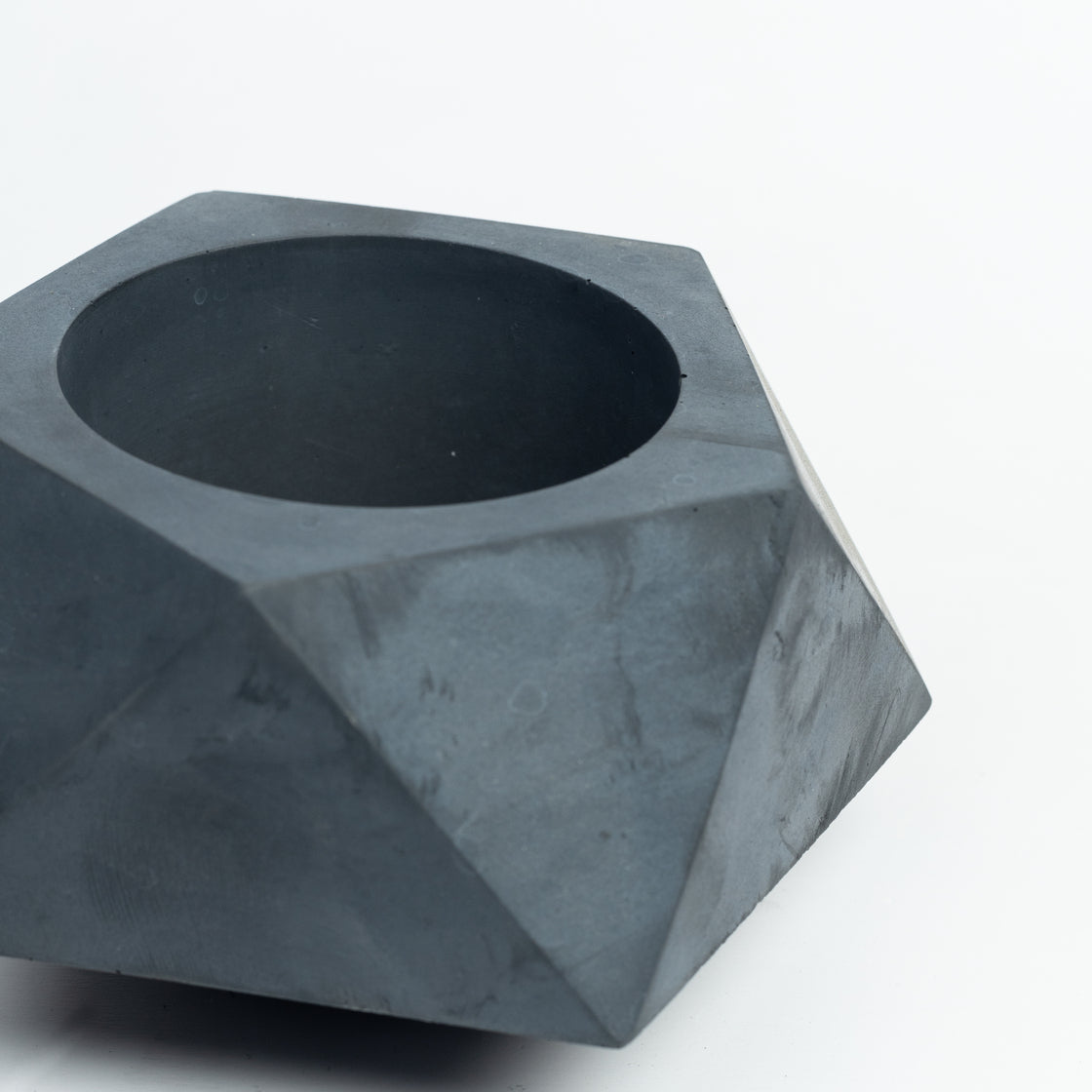Pentrose Black- Geometric pattern ashtray and indoor and outdoor planter with drainage for home decor, gifting
