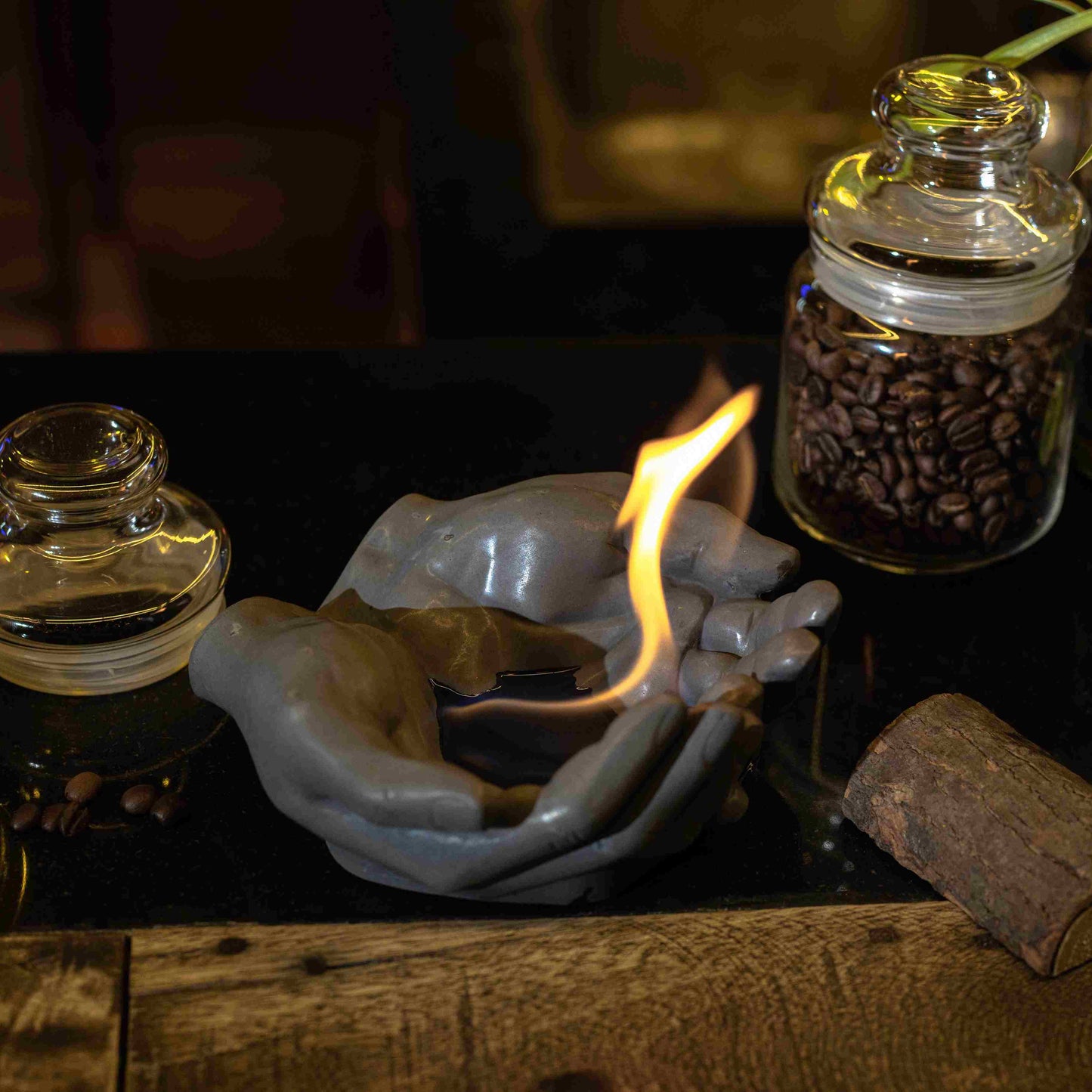 DOCILE - REAL HUMAN HAND SCULPTURE FOR FIREPIT