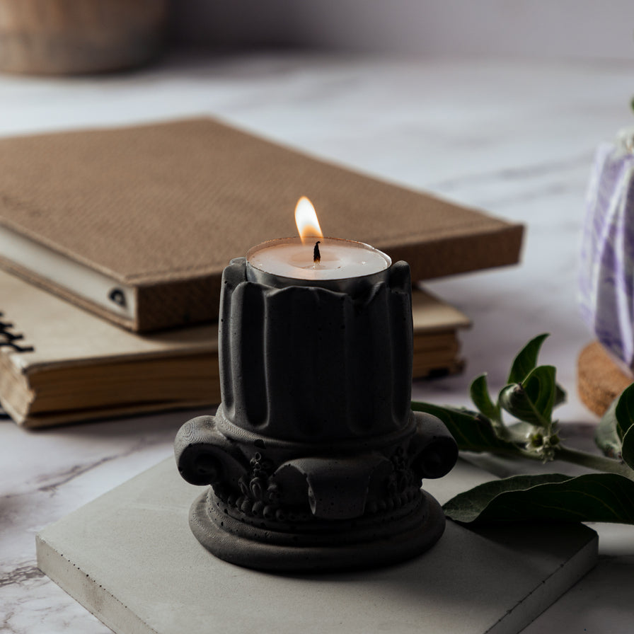 Corin- Dark concrete Choose from Greyt’s range of desk essentials- Roman column-i