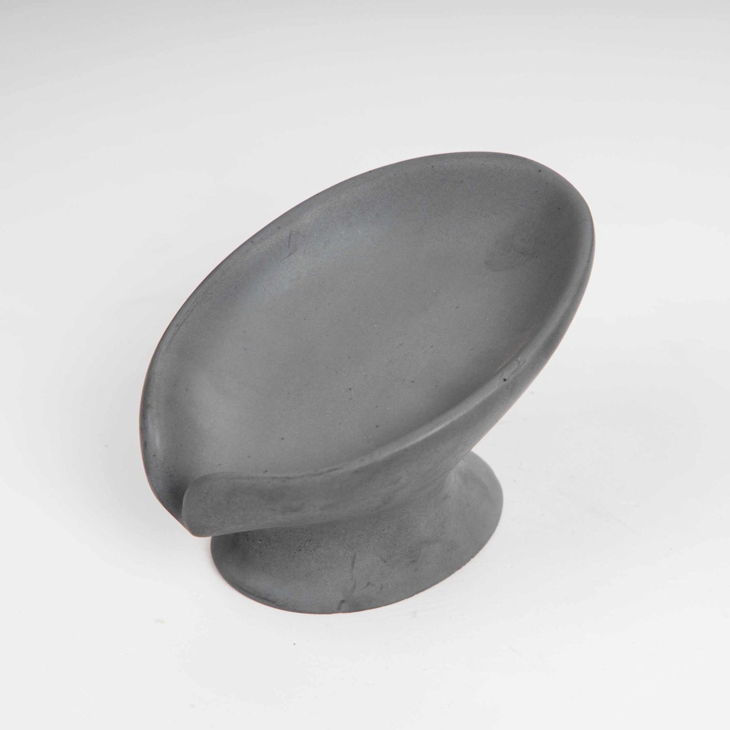 Elliptic Leaf Inspired Stylish Soap Stand