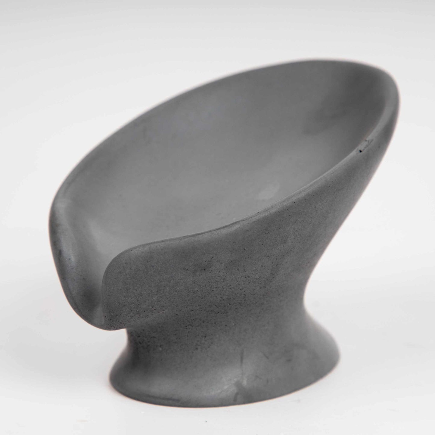 Elliptic Leaf Inspired Stylish Soap Stand