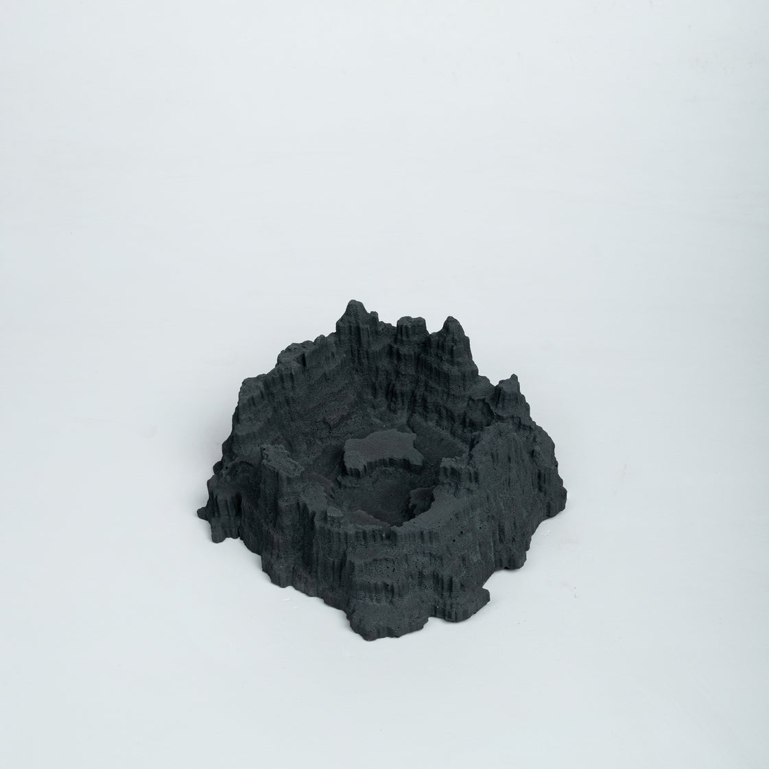 New The Grand Canyon Black - Mountain Shaped Ashtray and Decor Piece