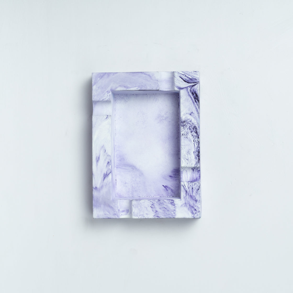 Rectashtray Orchid Marble - Sleek and contemporary design Ashtray