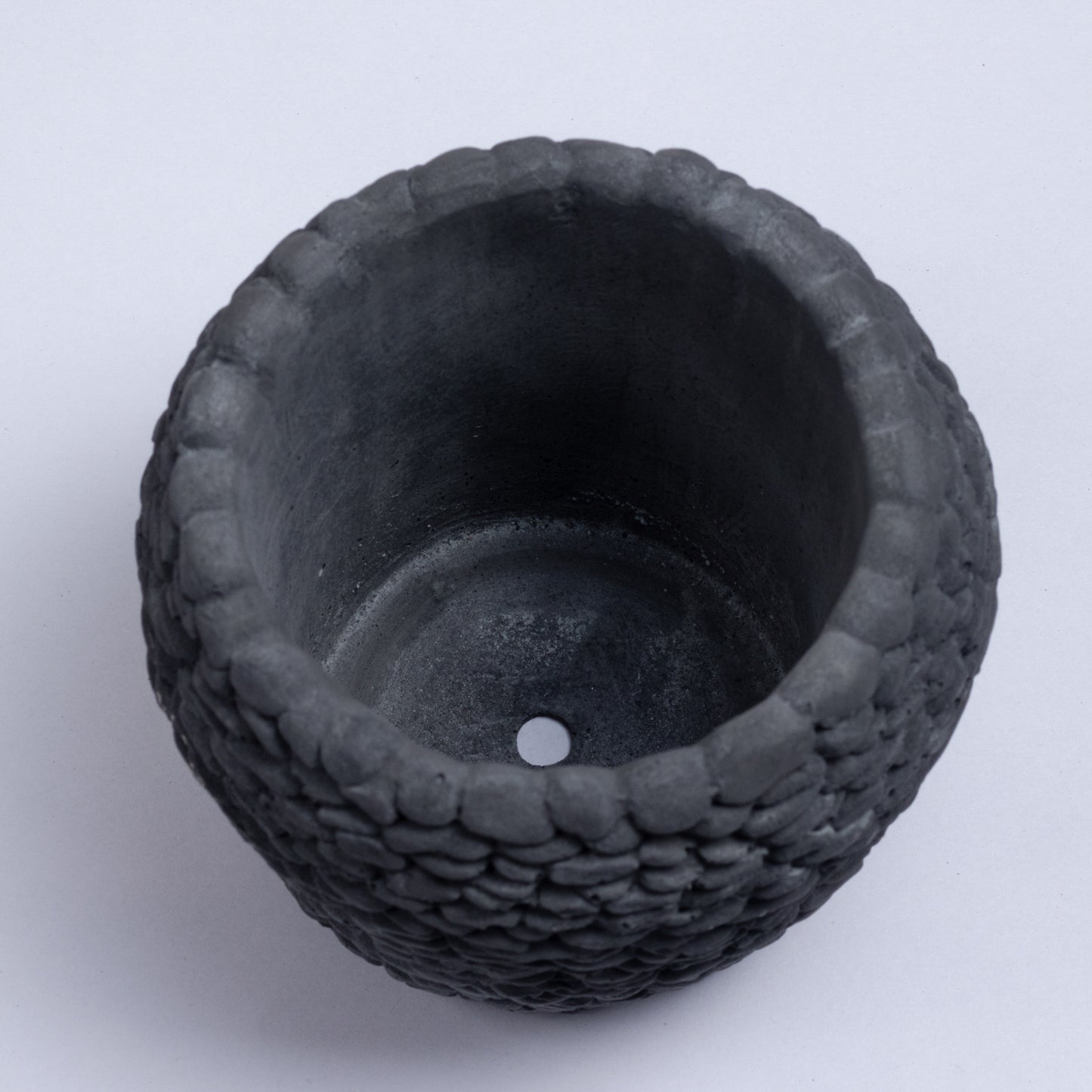 Rocky Random Rubble Black Concrete Planter