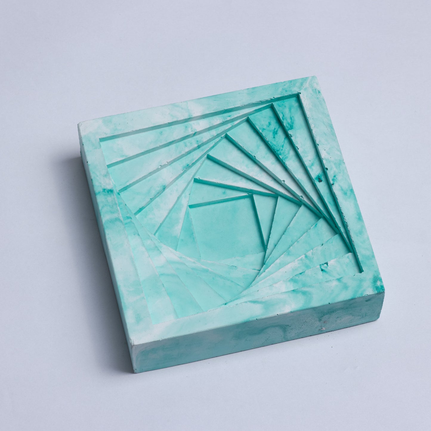 Conto Ashtray Mint Marble - Designer Geometric Stepped Ashtray for Indoor & Outdoor