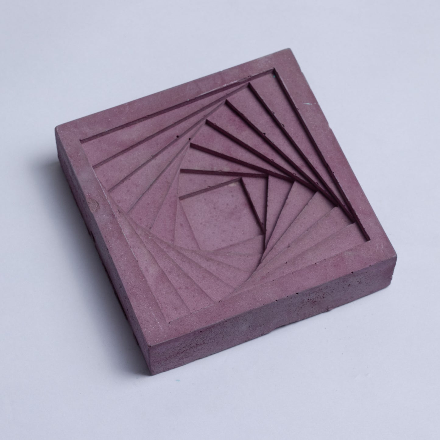 Conto Ashtray Mahogany - Designer Geometric Stepped Ashtray for Indoor & Outdoor