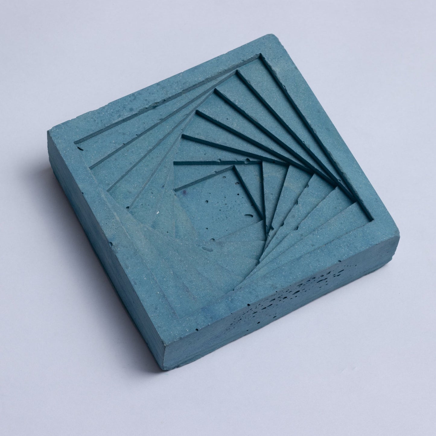 New Conto Ashtray Midnight Blue - Designer Geometric Stepped Ashtray for Indoor & Outdoor