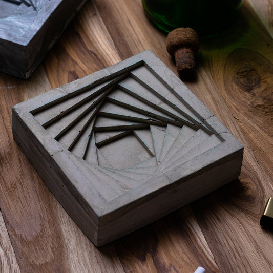 New Conto Ashtray Dark Concrete - Designer Geometric Stepped Ashtray for Indoor & Outdoor