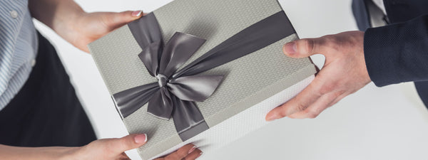 10 Unique Corporate Gifting Ideas That Make a Lasting Impression