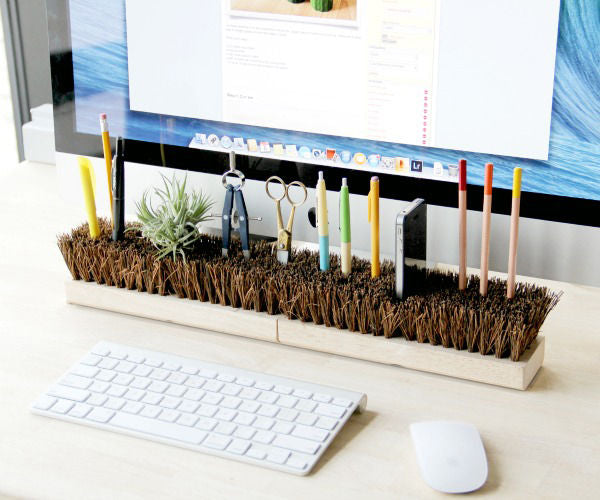 Elevate Your Workspace: Must-Have Business Desk Accessories