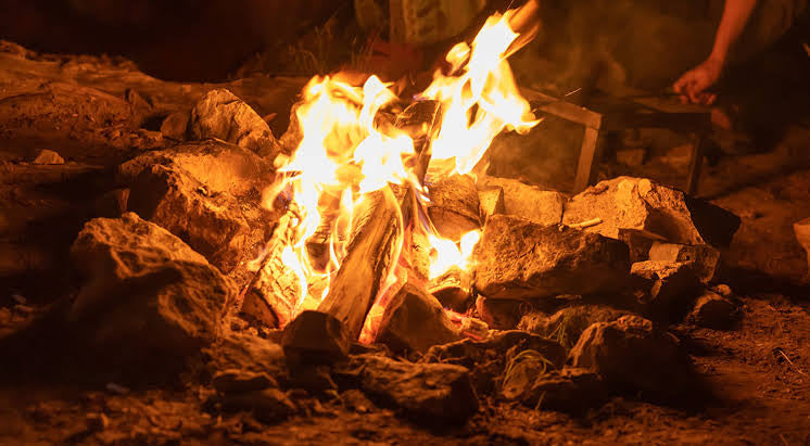 Bonfire Safety Tips: How to Keep Your Family & Home Safe
