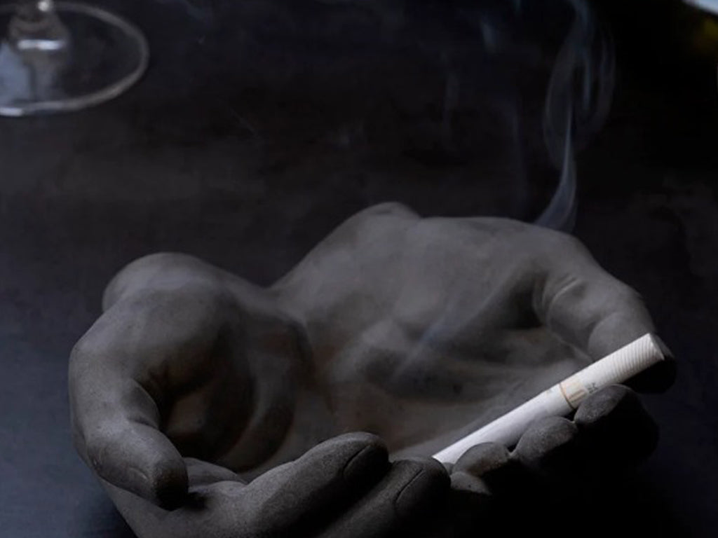 A Guide to Choosing the Right Ashtray