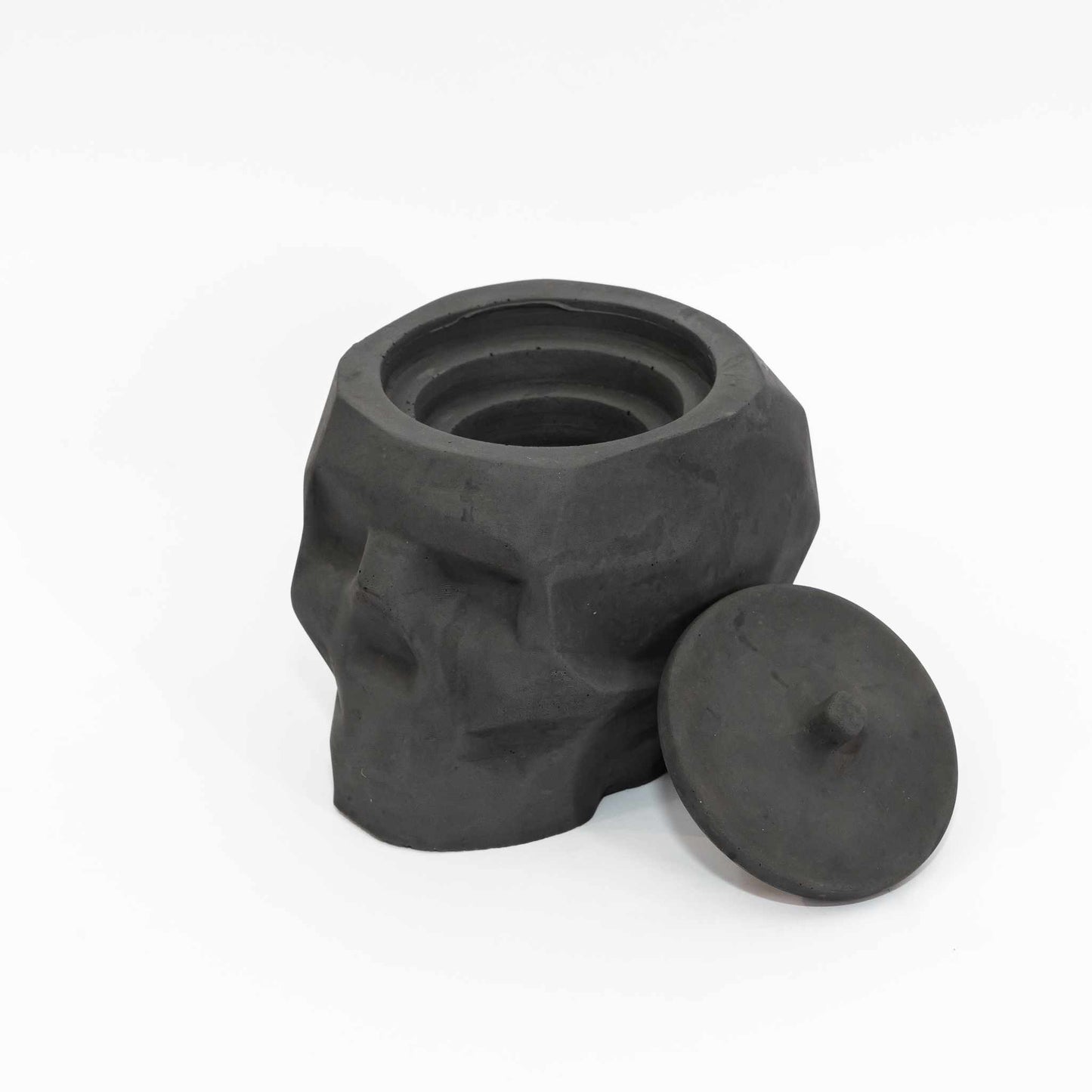 PyroSkull - Geometric Firepit