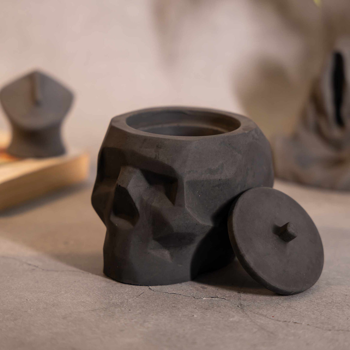 PyroSkull - Geometric Firepit