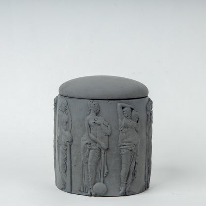 Fellah Concrete FirePit with a Lid