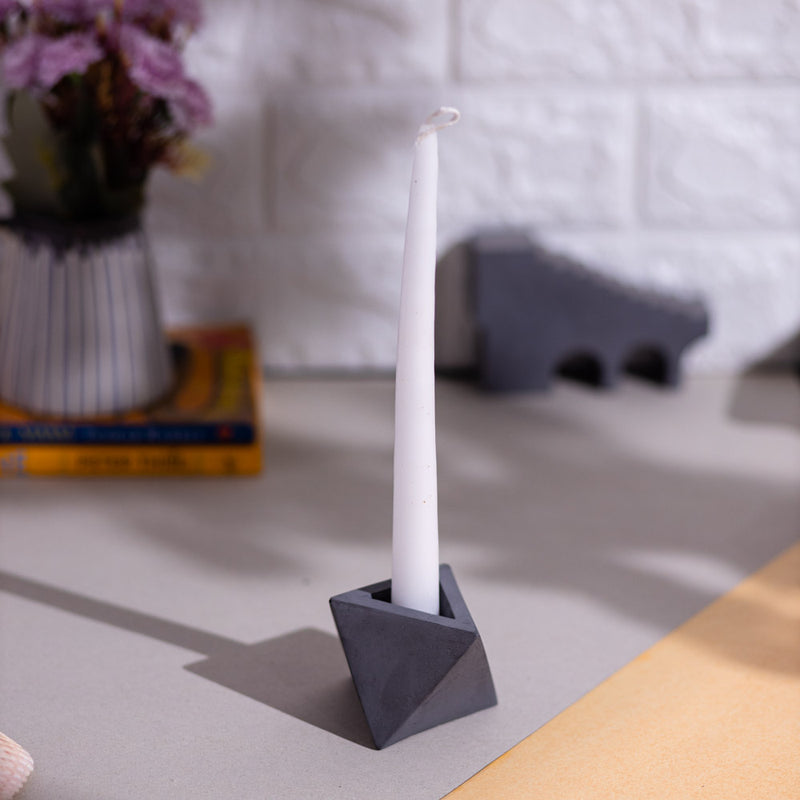 Trident Faceted, Compact Concrete Candle Holder