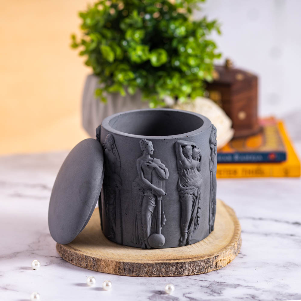 Fellah Concrete FirePit with a Lid