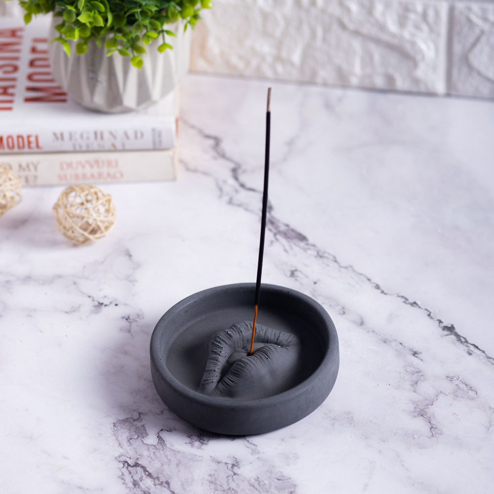 CircLip Lip-shaped Incense Stick Holder