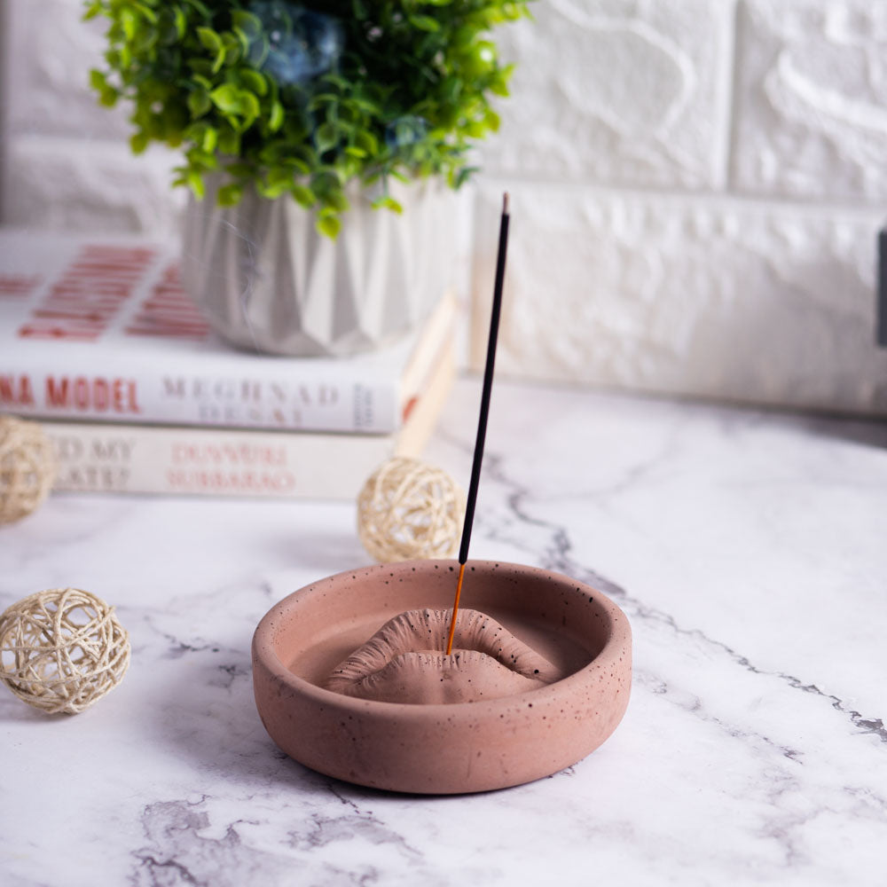 CircLip Lip-shaped Incense Stick Holder