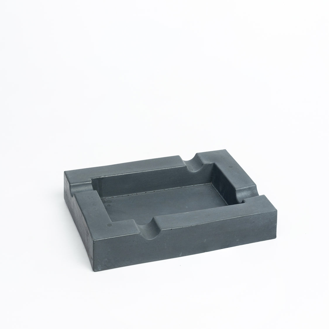 Rectashtray Black - Sleek and contemporary design Ashtray