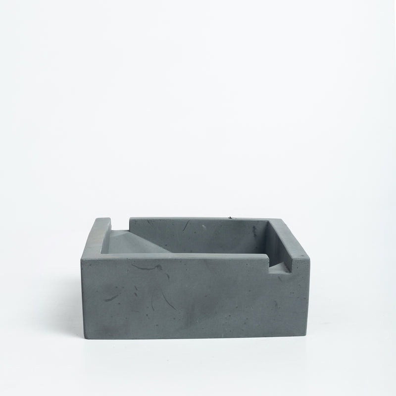 Squash Tray Black - A Square Shaped Ashtray- a perfect gift for friends, your partner, and colleagues.