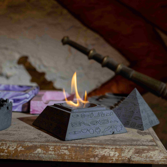 THE PYRAMID OF GIZA - EGYPTIAN STYLE CONCRETE FIREPIT WITH LID