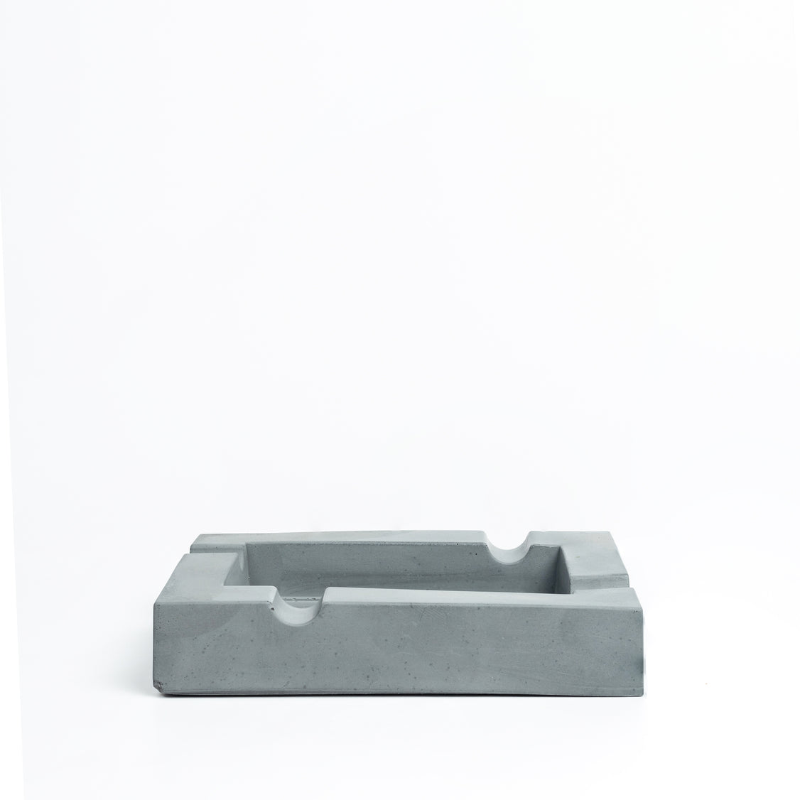 Rectashtray Dark Concrete - Sleek and contemporary design Ashtray