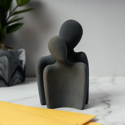 Happy Duo-Dark Concrete-Romantic Couple Statue- Unique Gift for your girlfriend, boyfriend, partner.