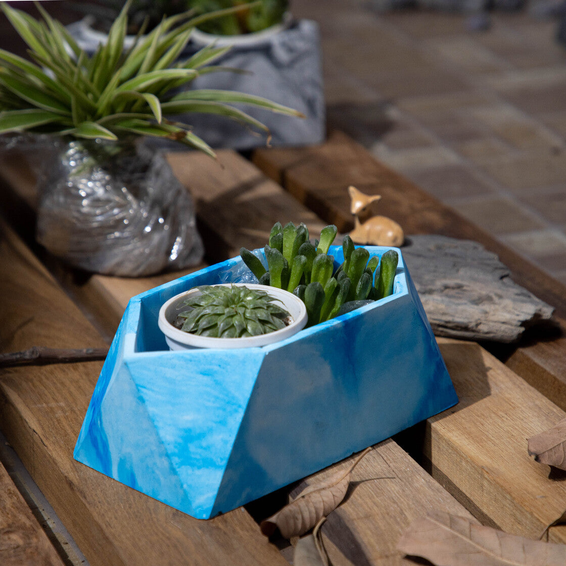 Trapez-Orchid Marble-Irregular hexagon-shaped Faceted planter