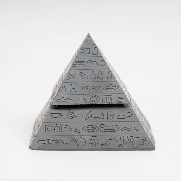 The Pyramid of Giza Dark Concrete - Egyptian Style Concrete Ashtray with Lid