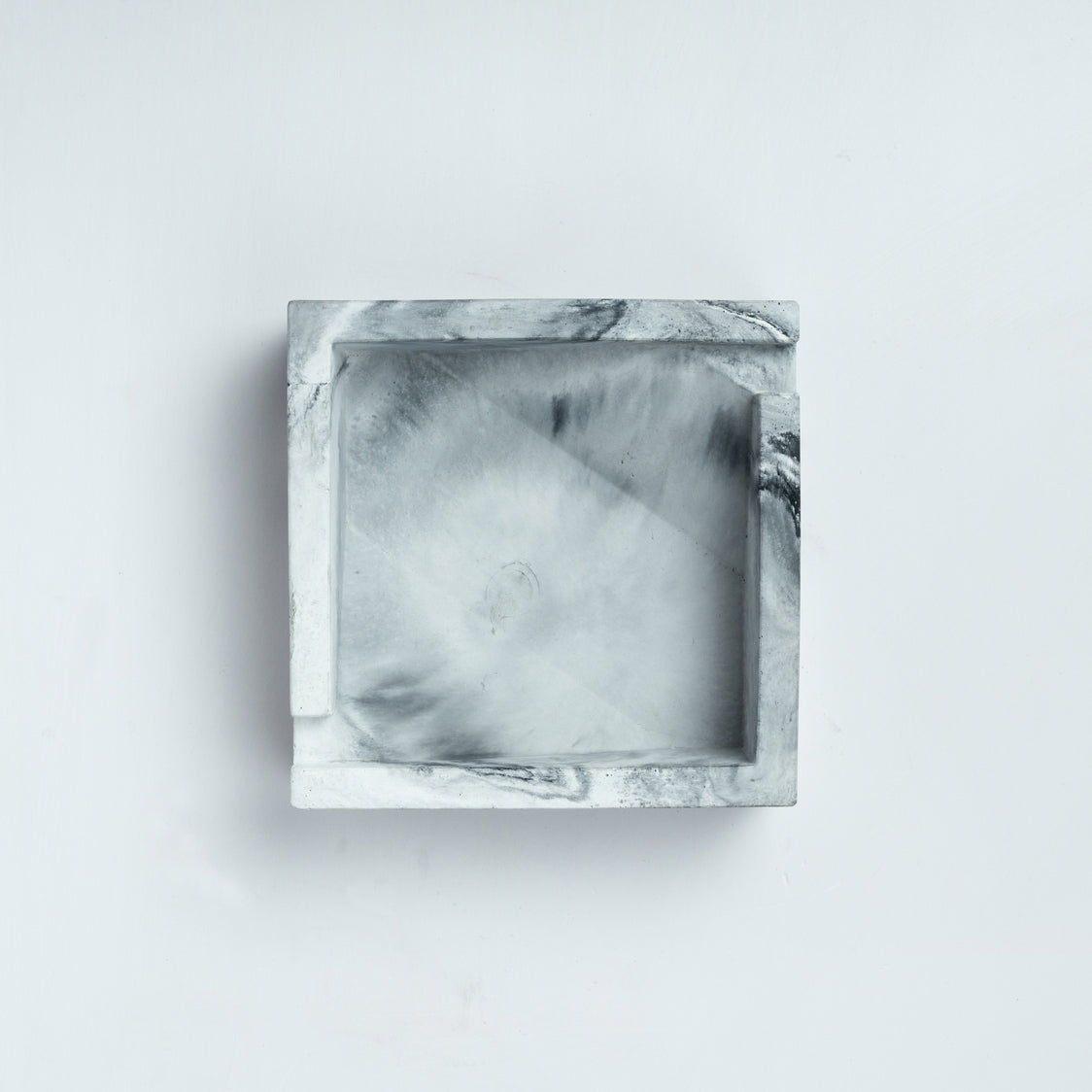 New Squash Tray Nero Marble - A Square Shaped Ashtray- a perfect gift for friends, your partner, and colleagues.