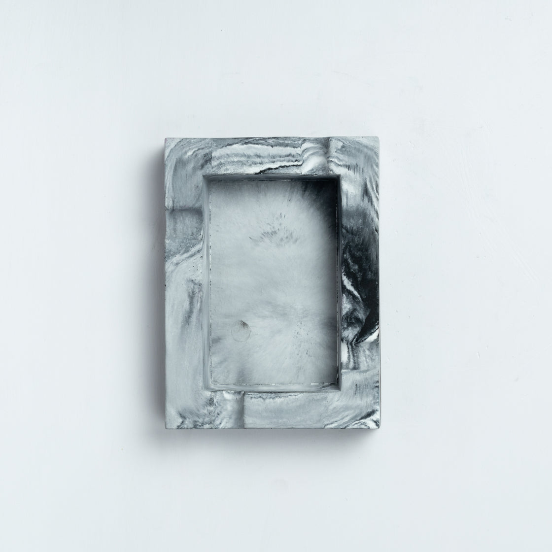 New  Rectashtray Nero Marble- Sleek and contemporary design Ashtray