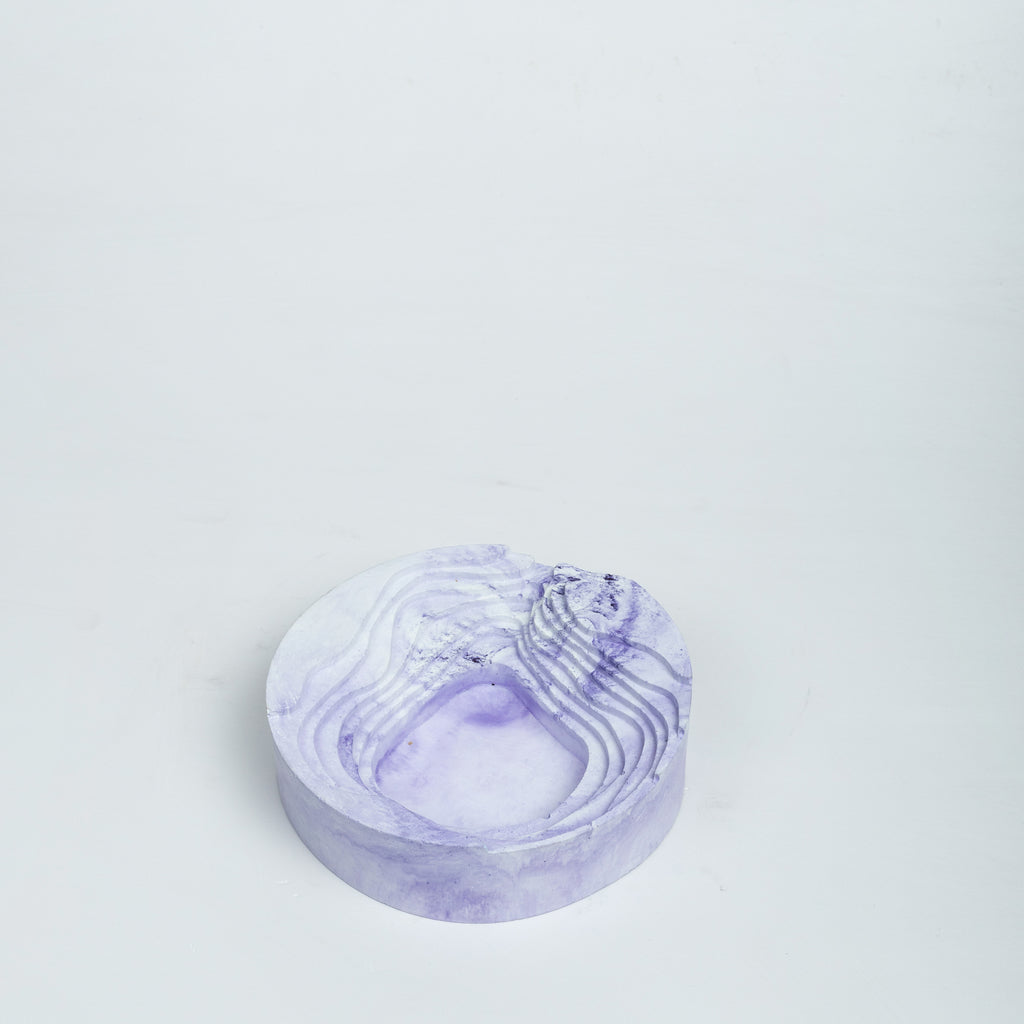 New Cavash Tray Dark Concrete- Unique Ashtray- A Contemporary Design, the perfect gift for friends and colleagues.
